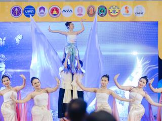 G_108825.jpg