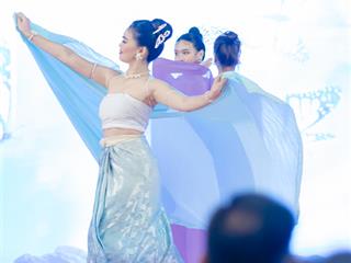 G_108810.jpg