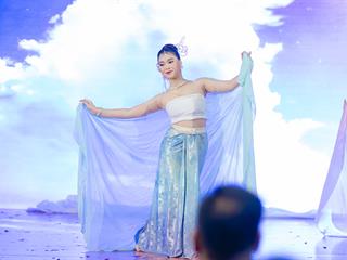 G_108800.jpg